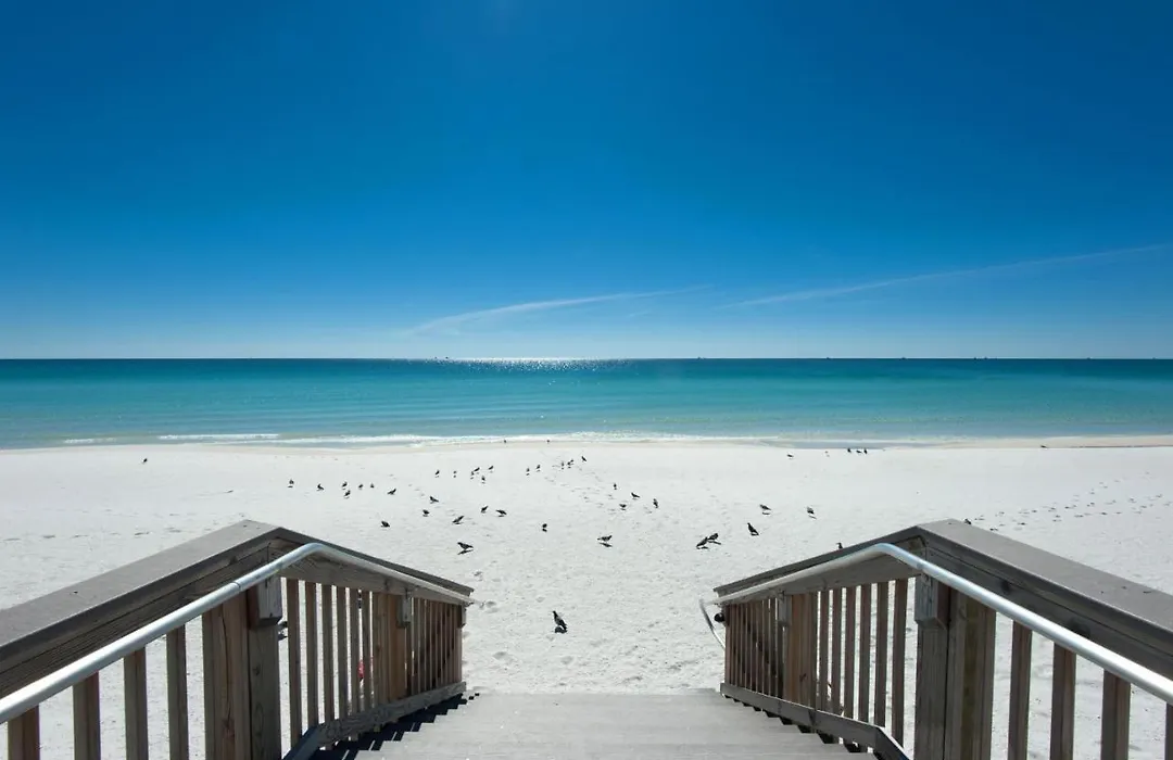 Holiday Surf And Racquet Club 212-1